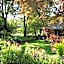 Braeside Mount Macedon Country Retreat Bed and Breakfast