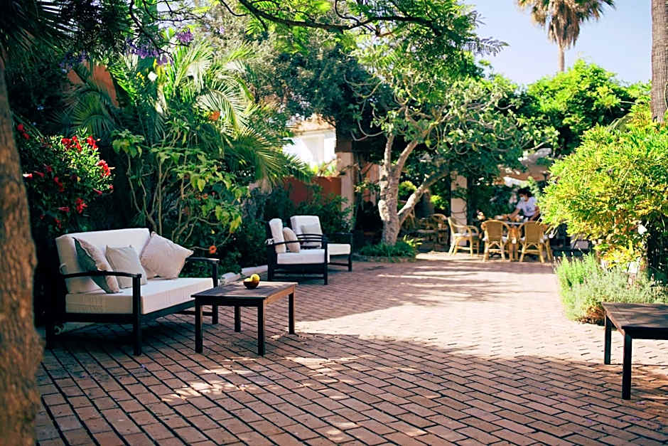 Hotel Madreselva - Grupo Califa