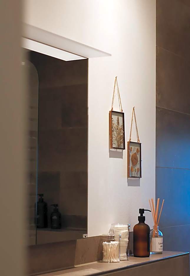 Weinbar & Gästehaus Himmelstoss