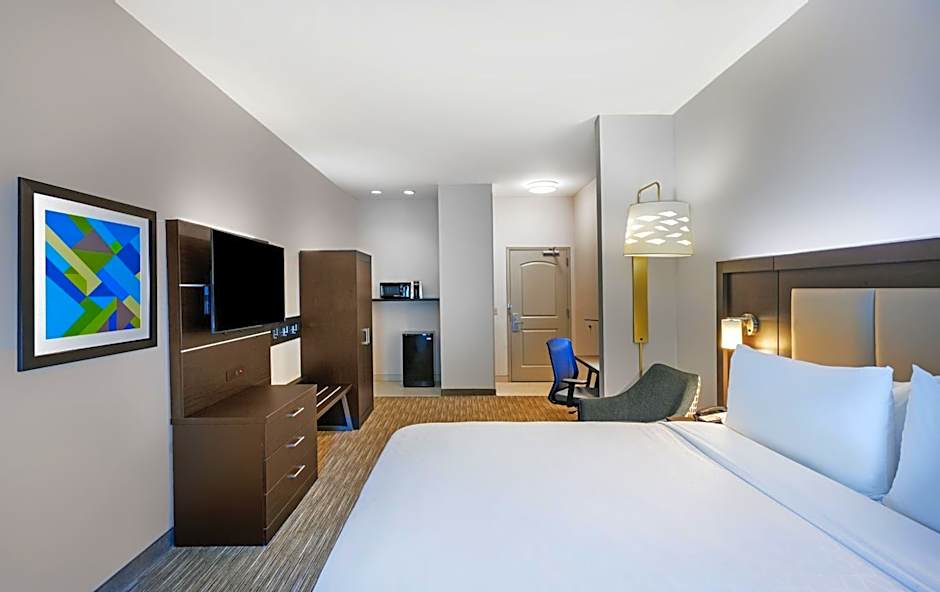 Holiday Inn Express & Suites Baton Rouge East By IHG