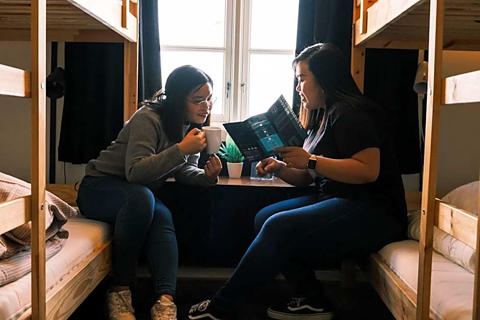 Gjestehuset 102 - your home away from home!