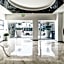 Hotel Mesaluna Short & Long Stay