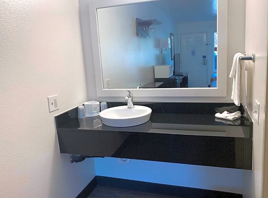 Motel 6-Yakima, WA - Downtown