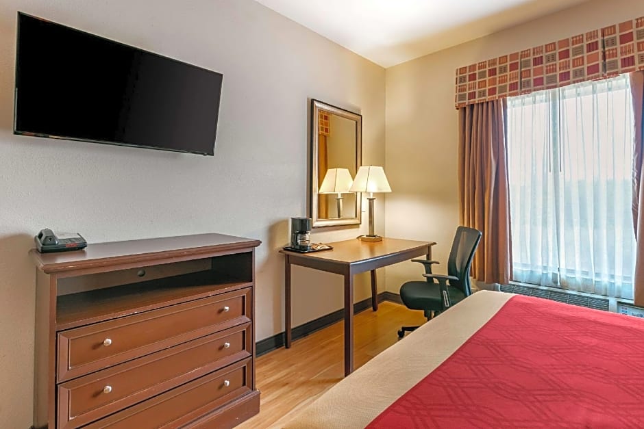 Econo Lodge Eutaw I-20
