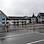 Falls Lodge & Suites