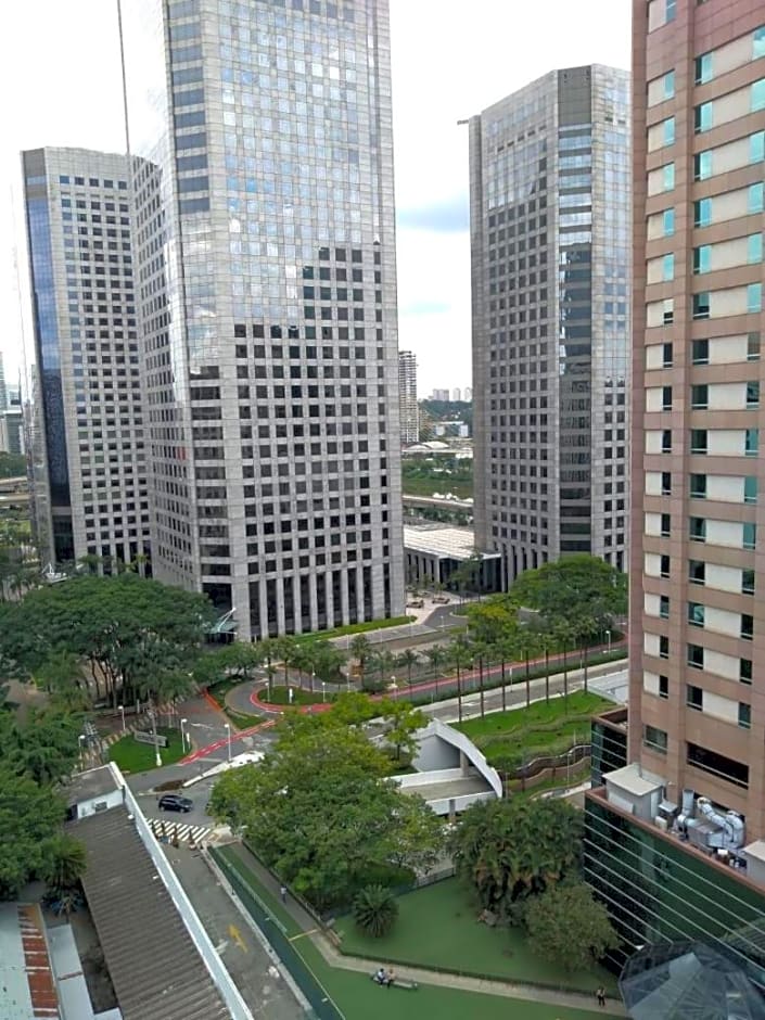 The Time Flat - Berrini - 200 metros do WTC