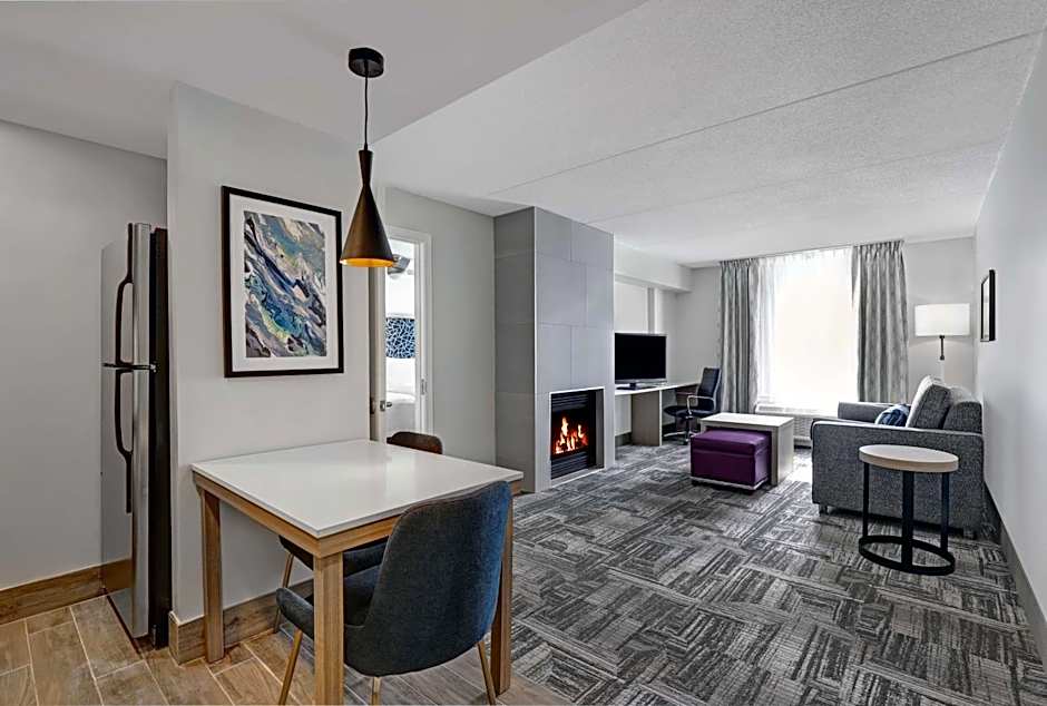 Homewood Suites By Hilton London Ontario