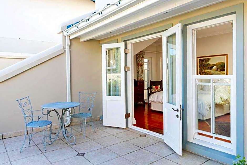 Isola Bella Guest House
