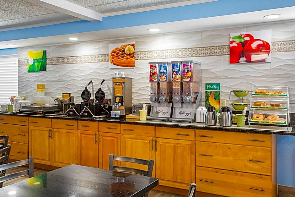 Quality Inn & Suites Near Six Flags East