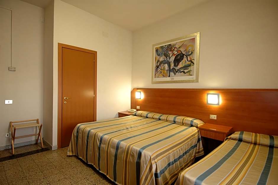 Hotel Moderno