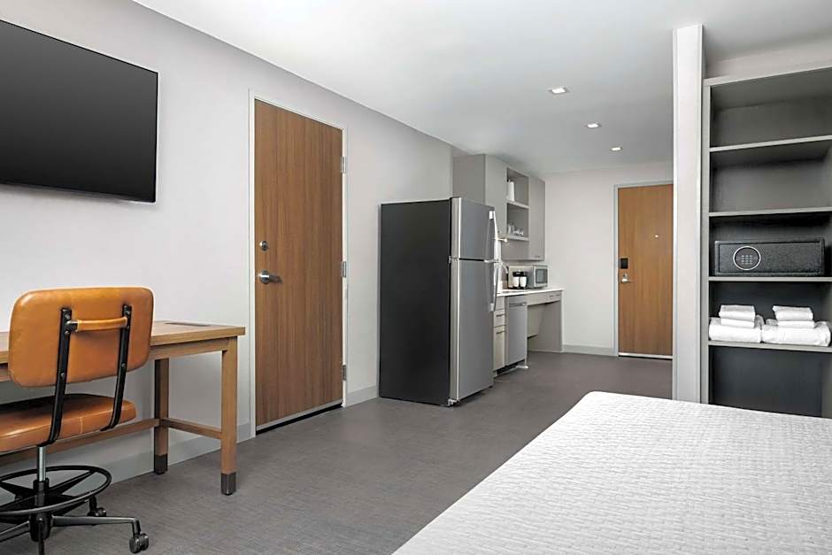 Homewood Suites by Hilton Newport Cincinnati