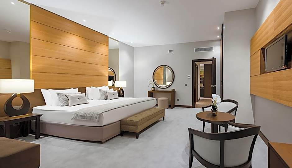 Papillon Belvil Holiday Village