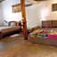 TamaHostel & Glamping