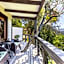 Hog Hollow Country Lodge