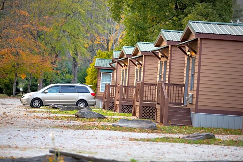 Qualla Cabins and Motel Cherokee near Casino