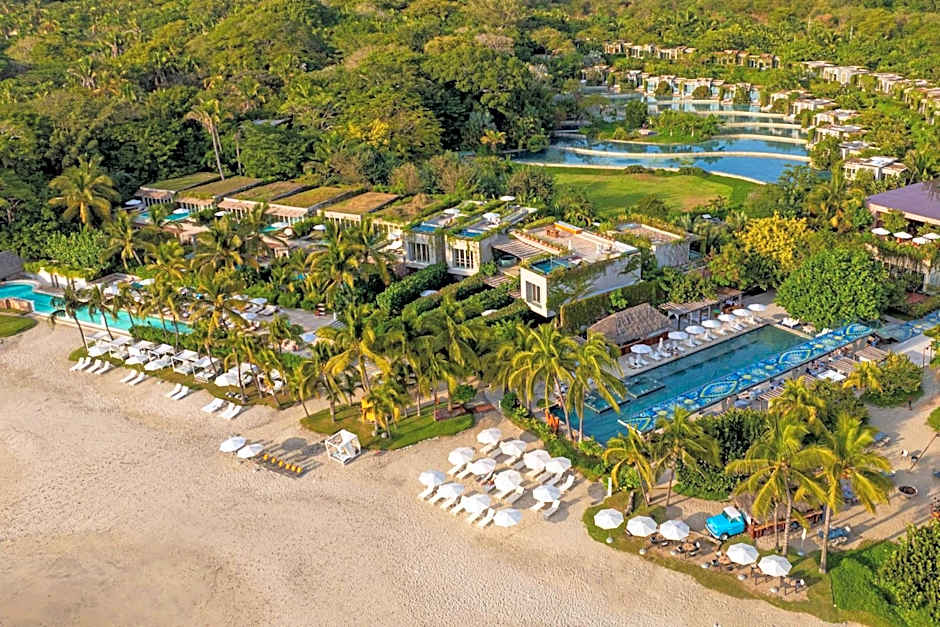 Photo 1 of 50 of W Punta de Mita