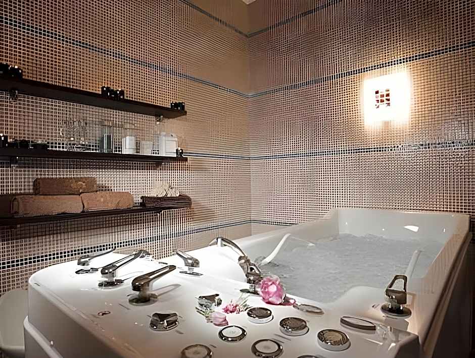 Londonskaya SPA Hotel