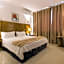 Palms Hotel