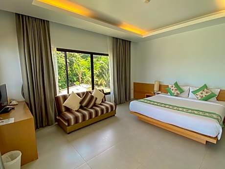Deluxe Double Room with Sea View