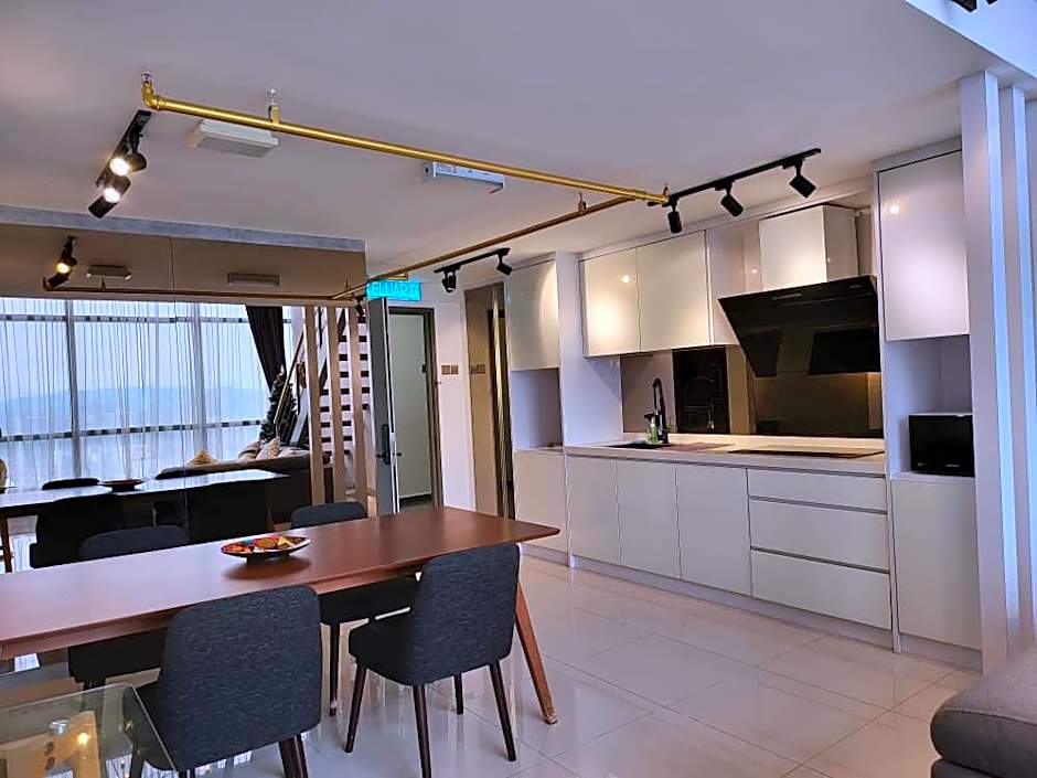 Stylish Duplex, Pinnacle PJ City #3A (2pax)