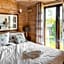 Belan Bach Lodges