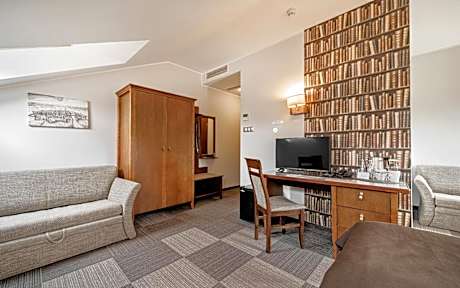 Deluxe Quadruple Room