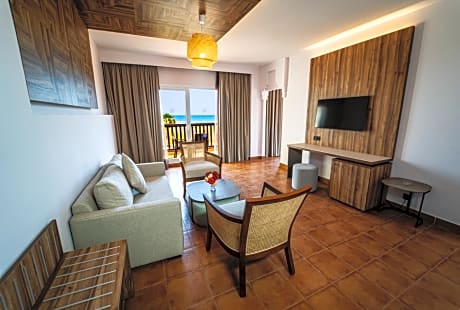 SUITE SEA FRONT (1 AD + 1 CH)