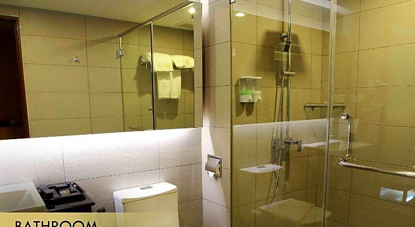Symphony Suites Hotel