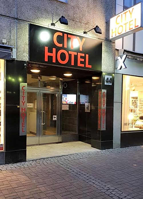 City Hotel