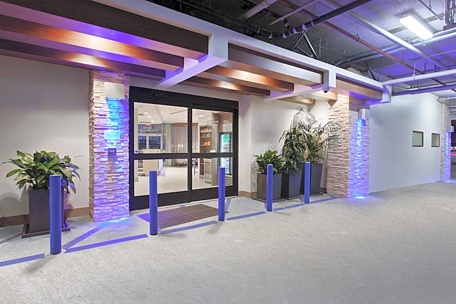 Holiday Inn Express West Los Angeles-Santa Monica By IHG