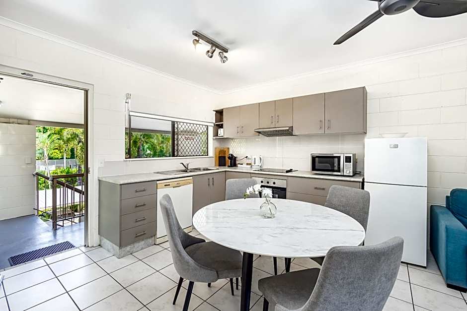 Clifton Sands Holiday Units