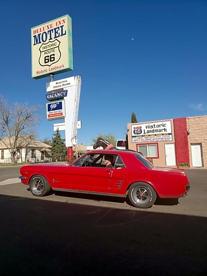 Deluxe Inn