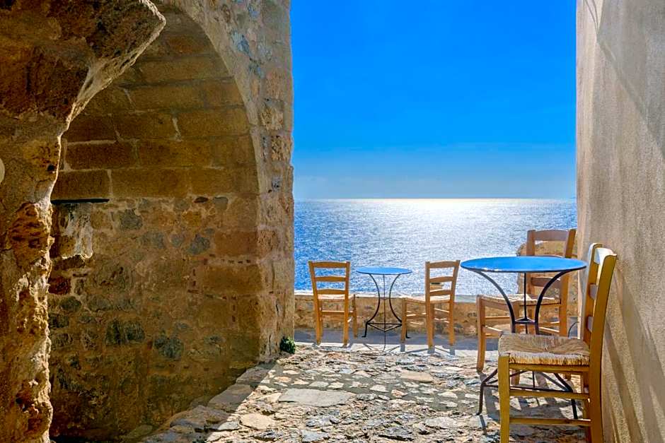 Malvasia Traditional Hotel