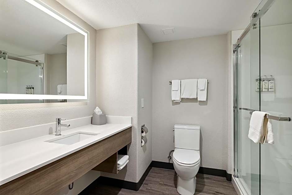 Holiday Inn Express Hotel & Suites Vacaville By IHG