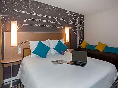 Superior Room with 1 double bed and 1 single bed