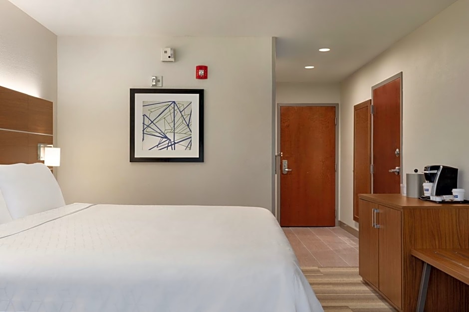 Holiday Inn Express Hotel & Suites Lavonia By IHG