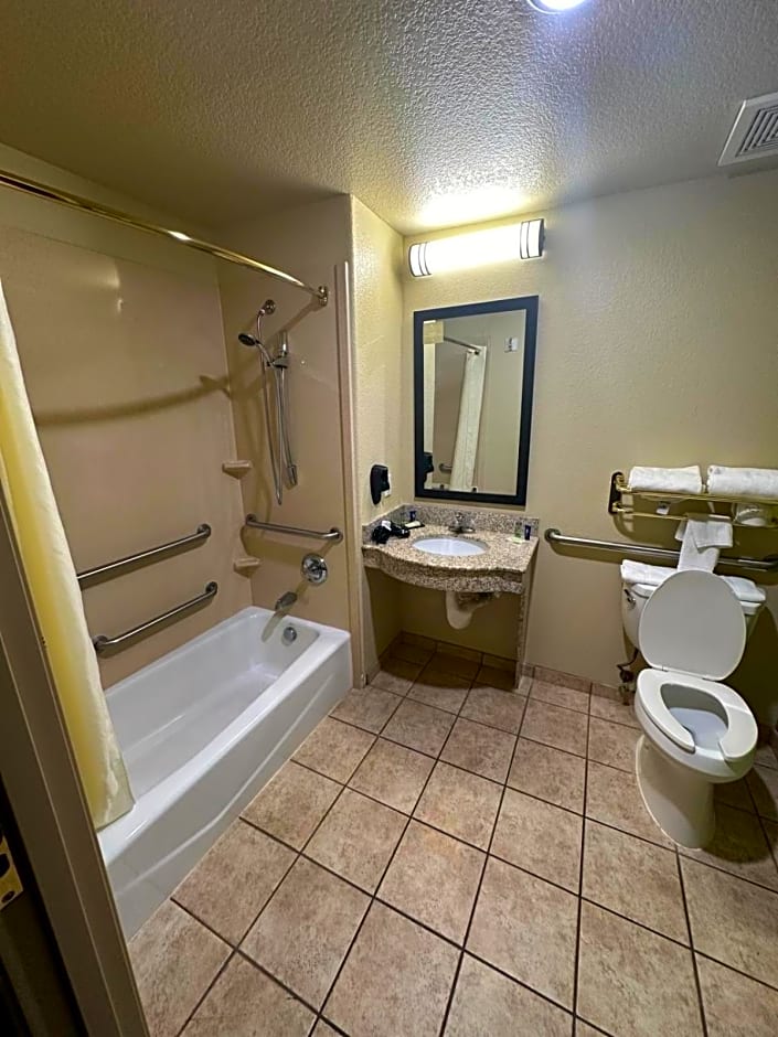 Sleep Inn And Suites At Six Flags