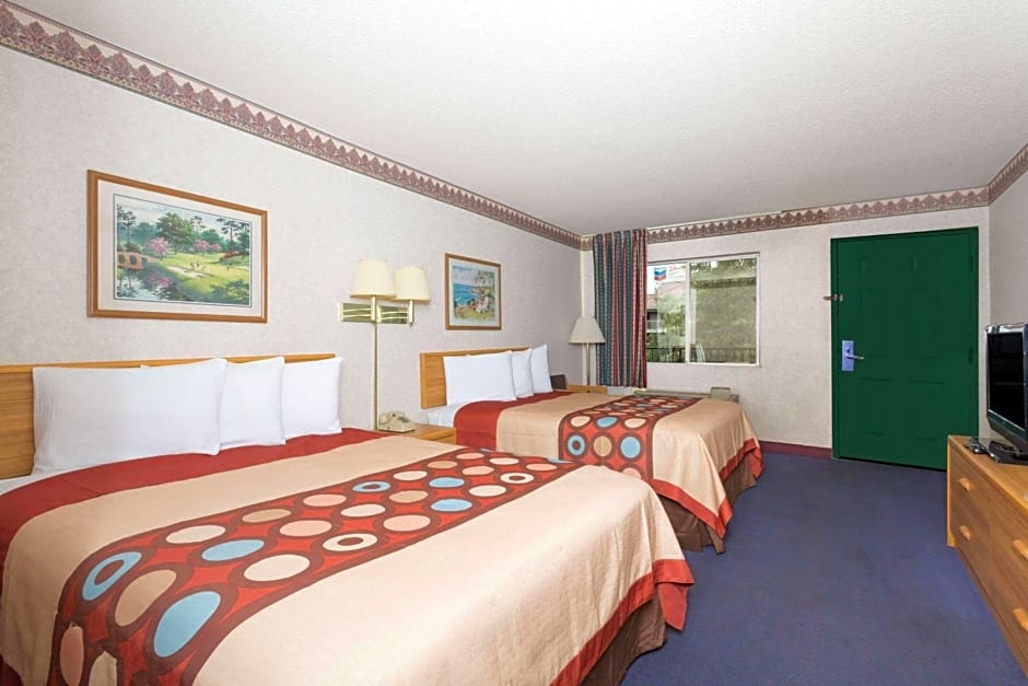 Travelodge by Wyndham Phoenix