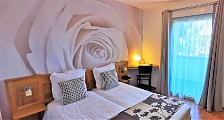 Twin Room with Balcony