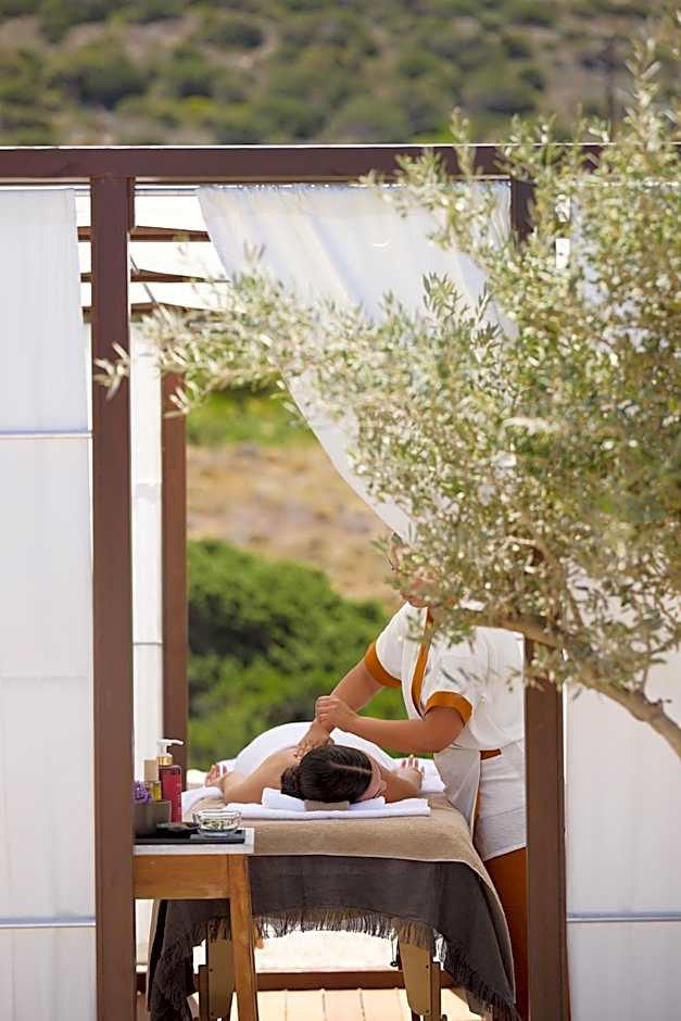 Golden Milos Beach Ηouse by Domotel