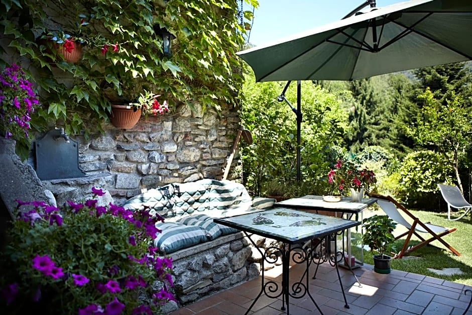 Antico Borgo Sanda Lago Maggiore