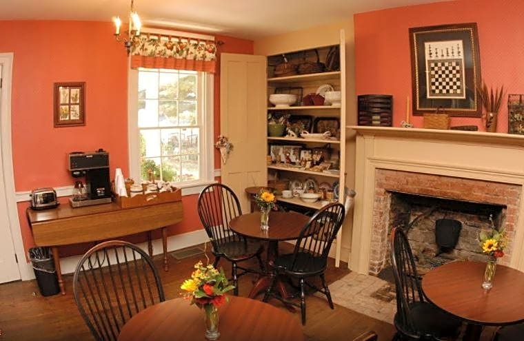 Kirkwood Inn