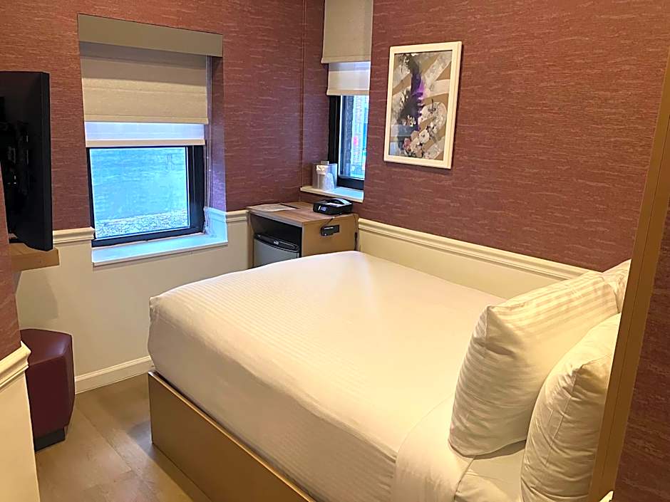 Mayfair Hotel, Ascend Hotel Collection