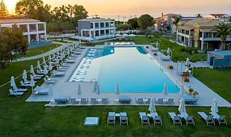 Acharavi Beach Hotel