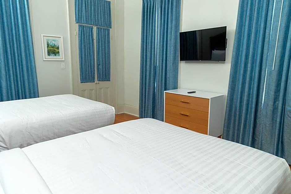 Lamothe House Hotel