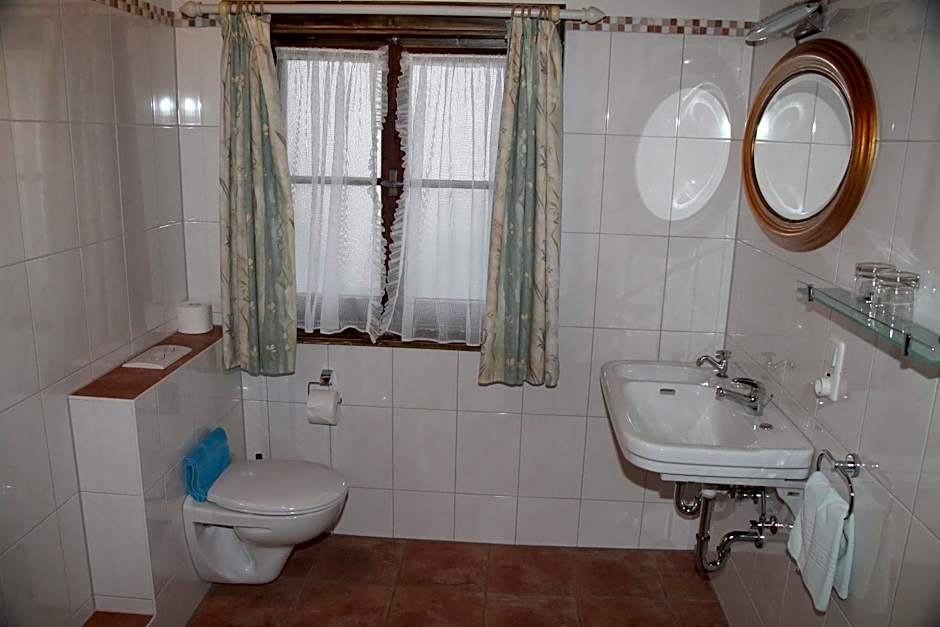 Wirtshaus und Pension Hocheck