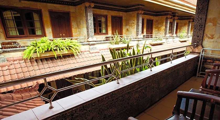 Segara Sadhu Inn Kuta