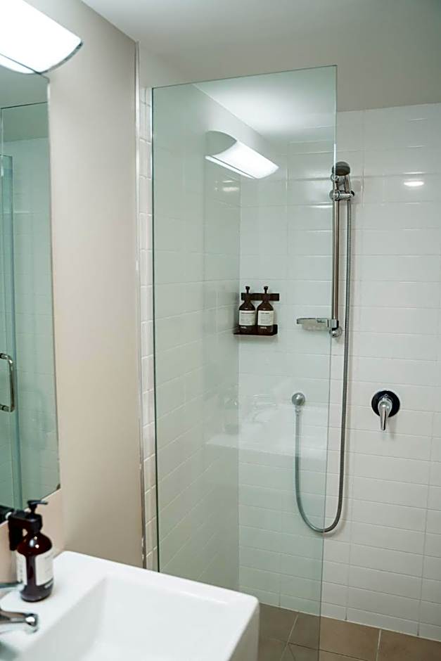 Auckland City Hotel - Hobson St