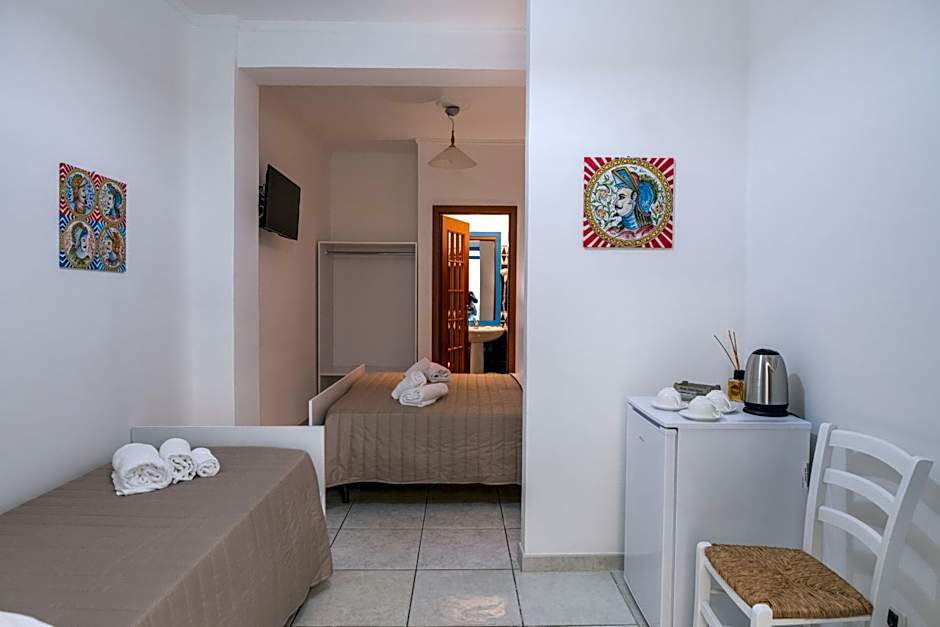 Ada Hotel