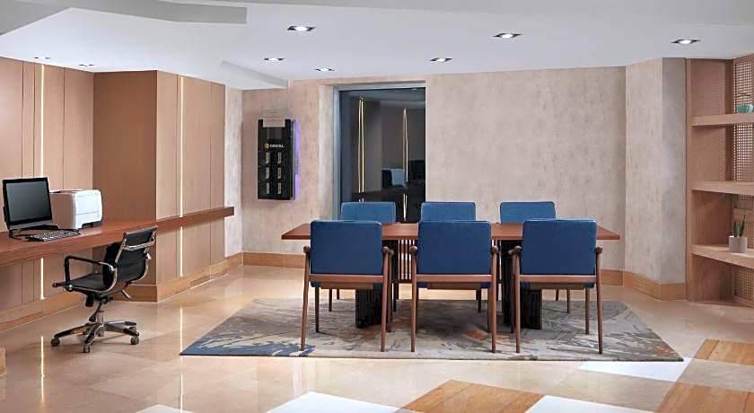 Delta Hotels Istanbul West